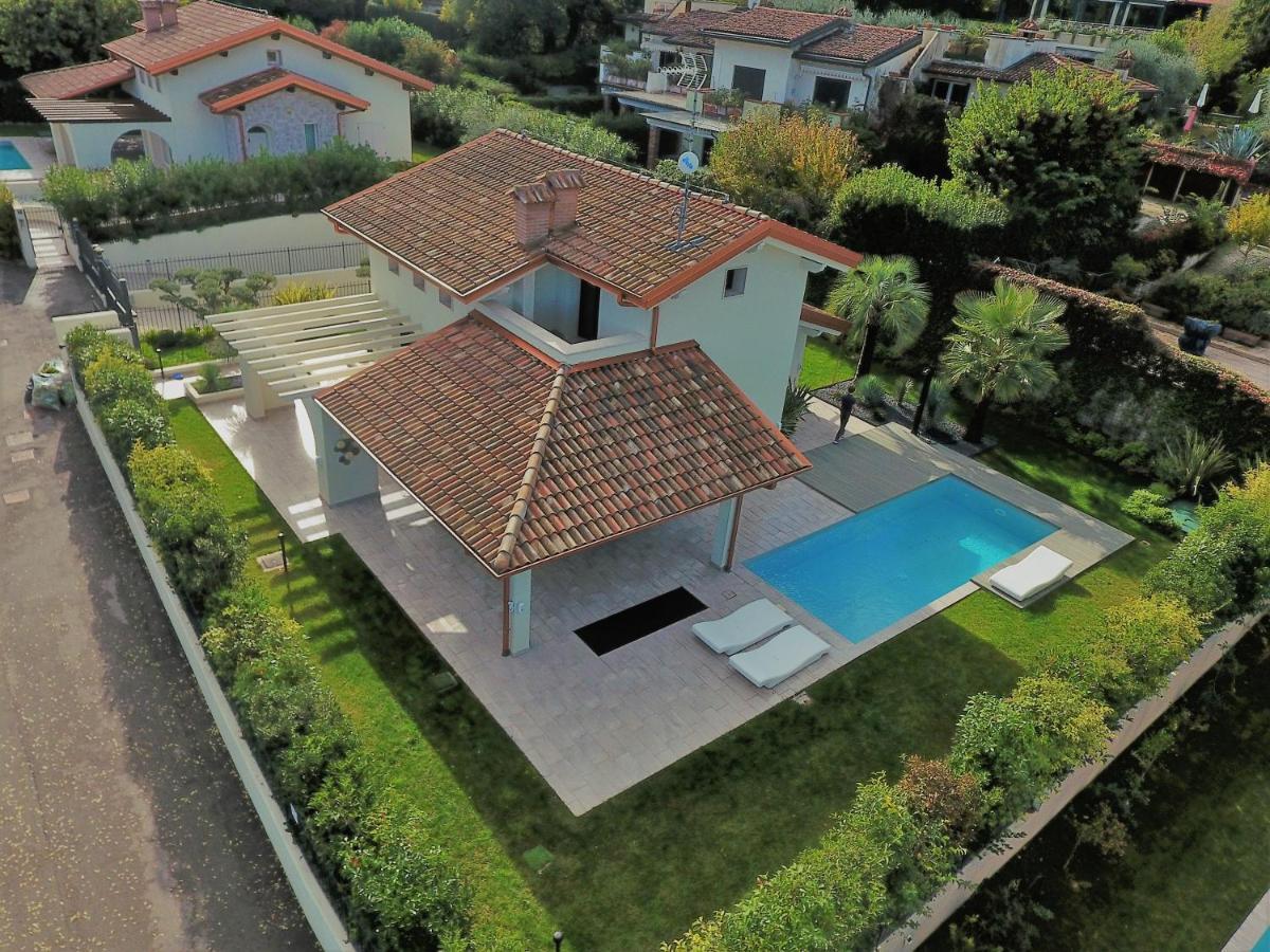 Ferienhaus Casa Sulle Colline Di Barcuzzi Pool, Garden And Barbecue Exterior photo