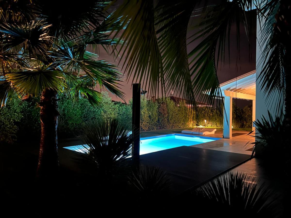 Ferienhaus Casa Sulle Colline Di Barcuzzi Pool, Garden And Barbecue Exterior photo
